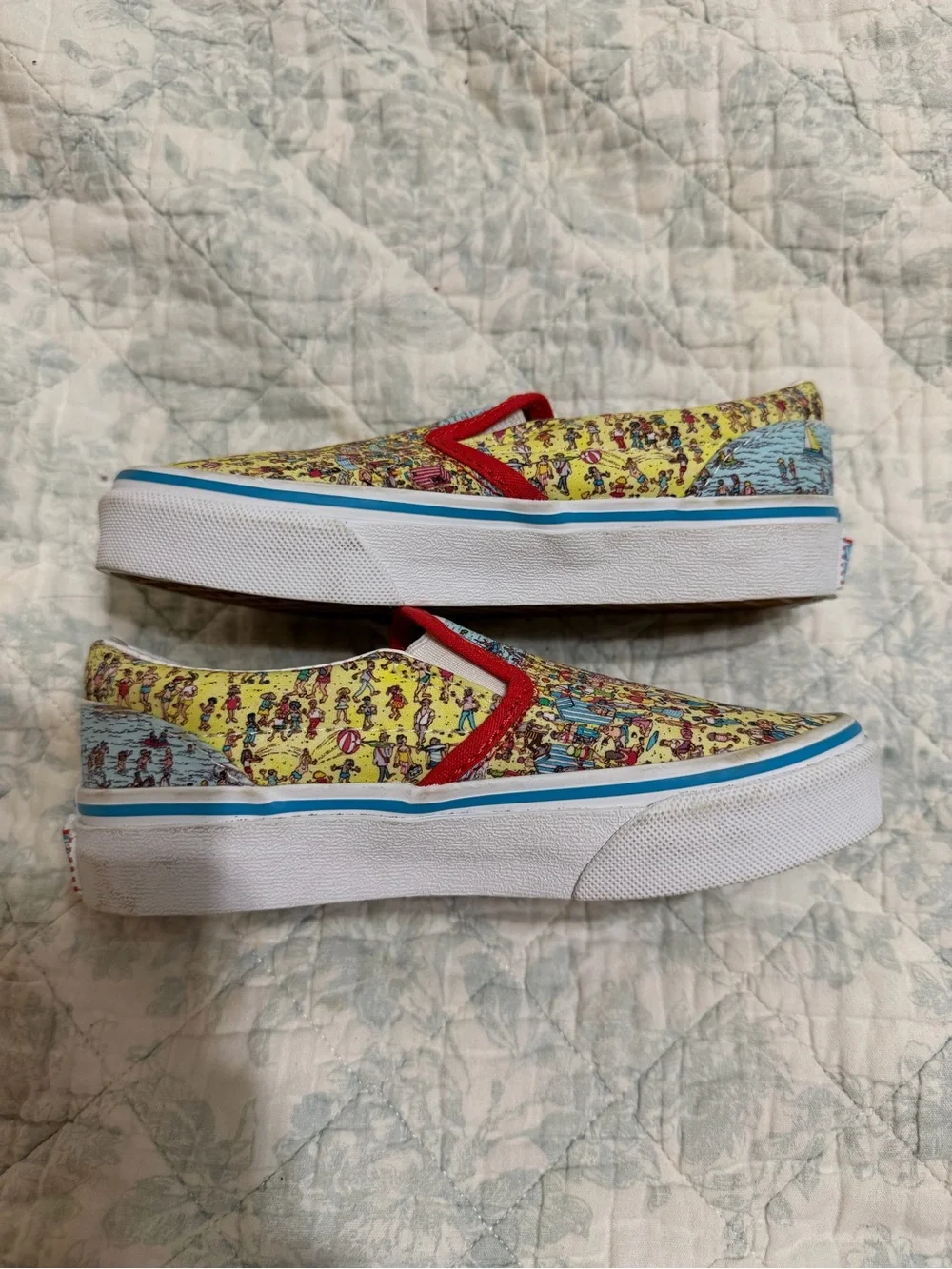 Vans Kids Slip-On Sneakers in Yellow Waldo Pattern with Red Trim